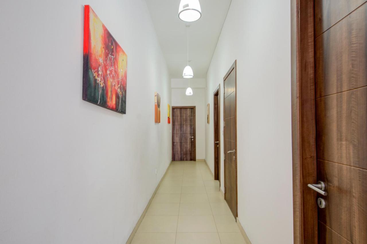 St Julians 2 Bedroom Apartment With Commanding Seaviews By Shortletsmalta San Ġiljan Kültér fotó